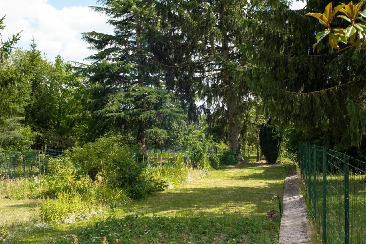 Les Chambres Du Verger Amiens Esterno foto