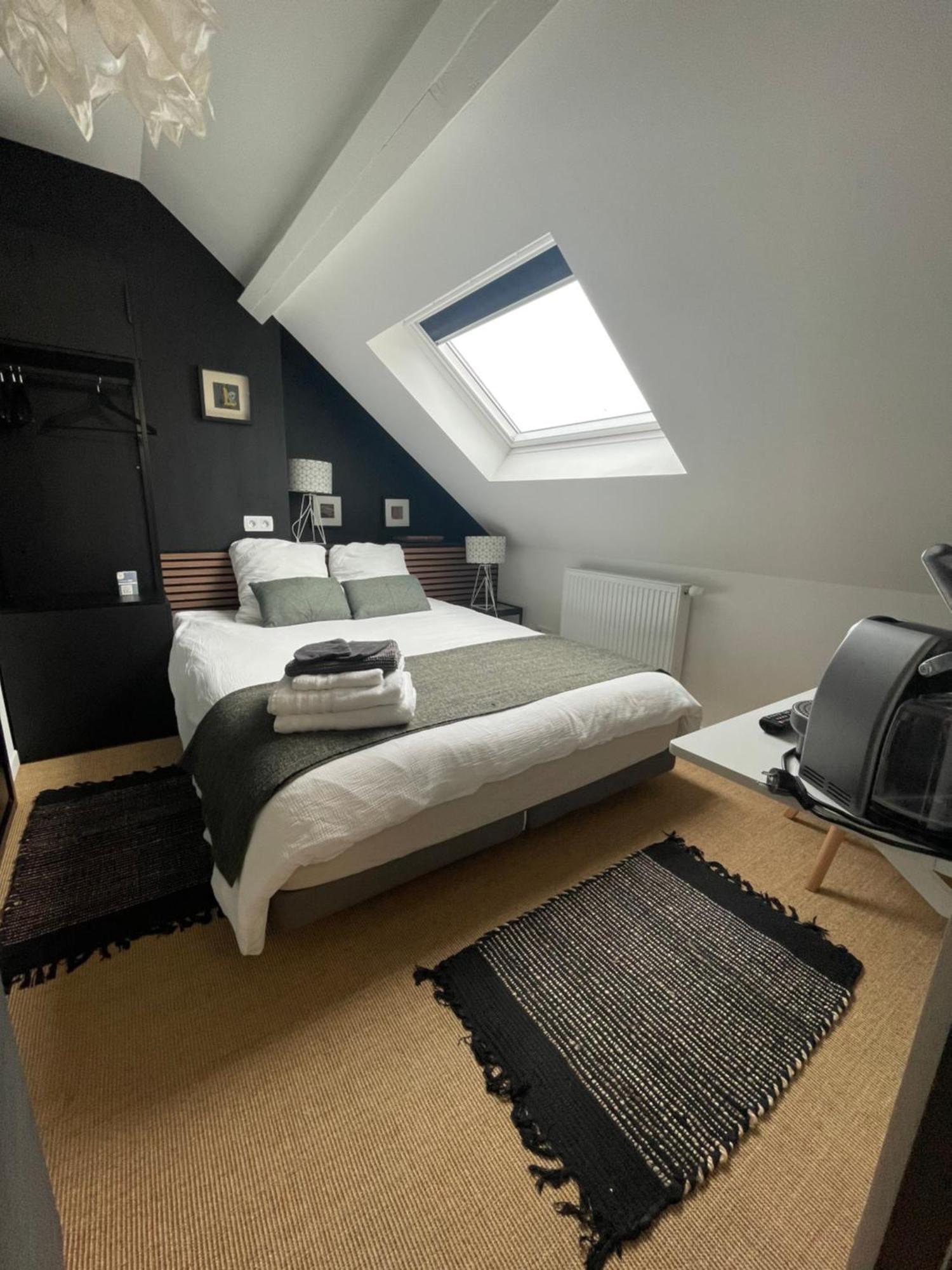 Les Chambres Du Verger Amiens Esterno foto